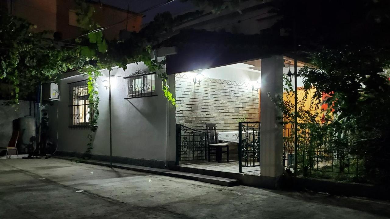 Unique Traditional House, Hosted By J&G Tirana Exterior foto